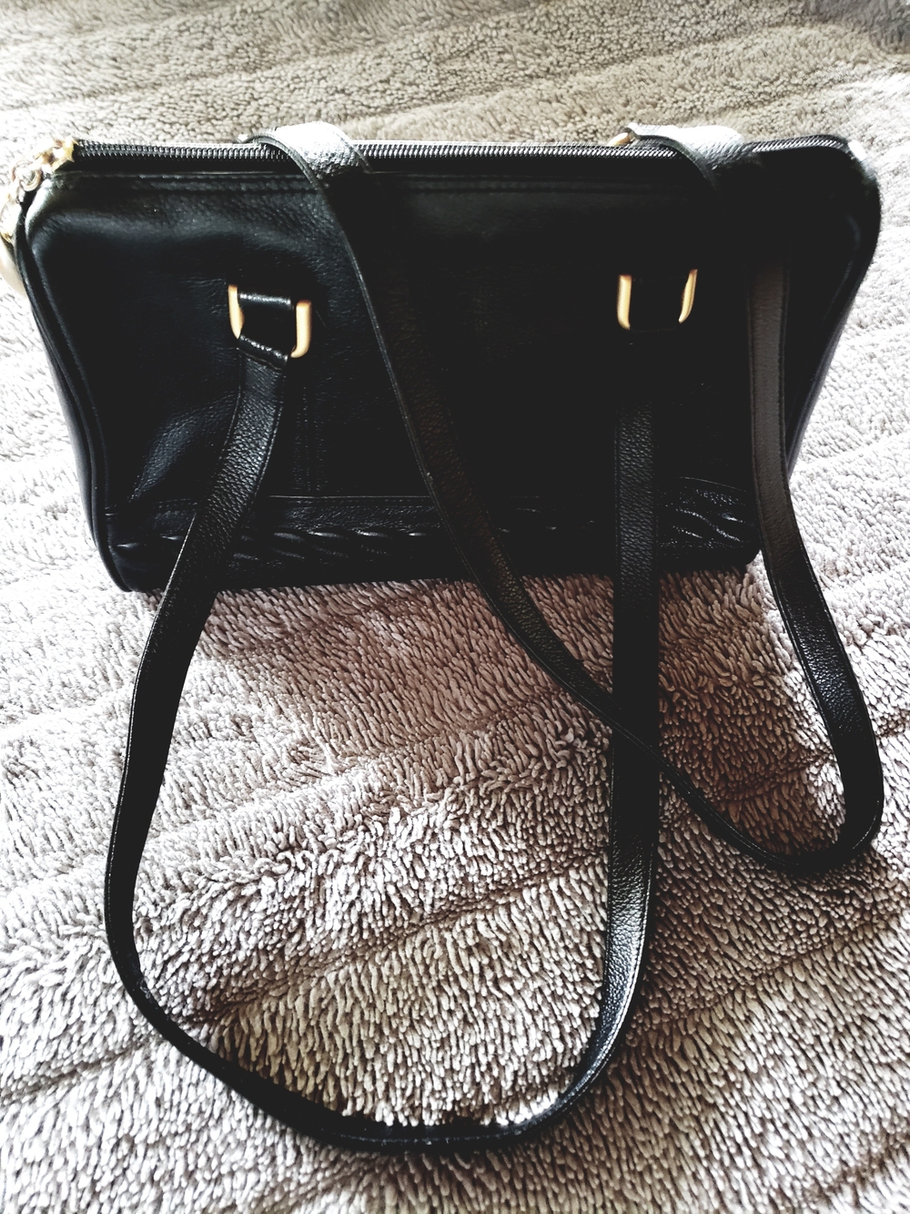 J.G. Hook Vintage Genuine Leather Black Women's Shoulder Bag - Elegant